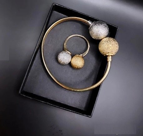 Dual Style Gold-Tone Jewelry Set – 2 Bangles & 2 Rings Combo for Women